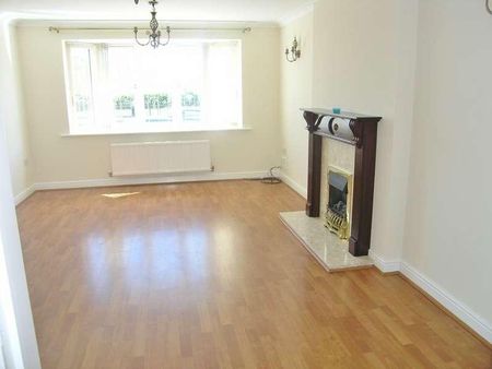 Prestwick Close, Widnes, WA8 - Photo 2