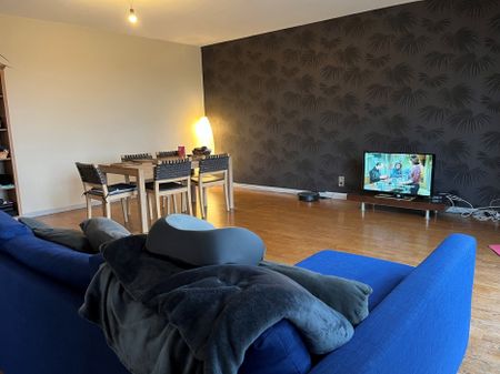 Penthouse in hartje Brasschaat met ondergrondse autostaanplaats en 2 ruime terrassen! - Photo 3