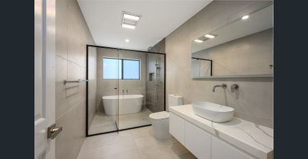 BRAND NEW 5 BEDROOM DUPLEX LOCATED IN A BLUE CHIP STREET - Photo 5