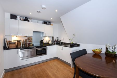 2 bedroom flat to rent - Photo 5