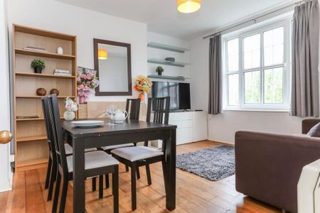 2 bedroom serviced apartment to rent - Photo 3