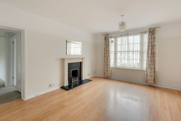 2 Bed Flat - Photo 1