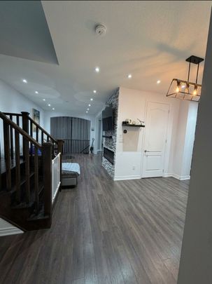 For Lease - 80 Phyllis Drive, Caledon, Ontario - Photo 1