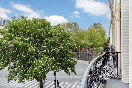 Maison à louer à Paris 8Ème - Photo 3