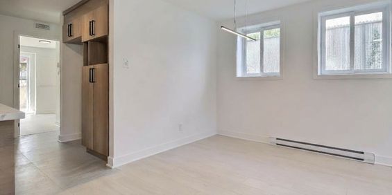 À LOUER Grand 4 1/2 Rénové à Neuf - Photo 3