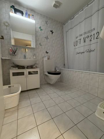 Schöne 4,5Zi Garten-Wohnung mit Sitzplatz - Photo 2