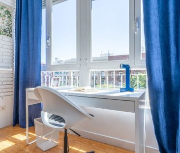 Calle del Doctor Esquerdo, Madrid, Community of Madrid 28028 - Photo 1