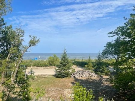 For Lease - 274 Coastline Drive Unit# Unit A, Wasaga Beach, Ontario - Photo 4