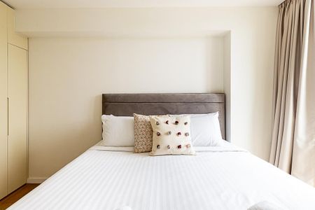 3 bedroom flat to rent - Photo 3