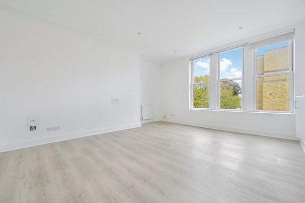 2 bedroom apartment - Photo 1