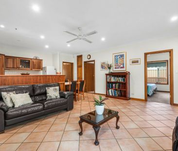 10 Caleb Street, Marden SA, Belconnen - Photo 1