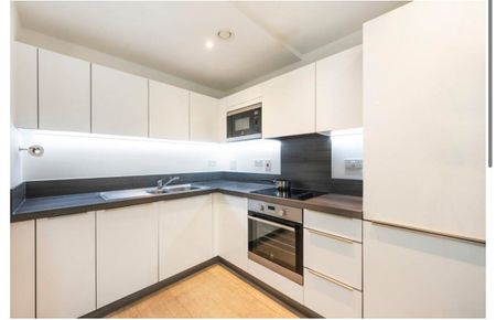 Studio Flat, London, SE8 - Photo 3