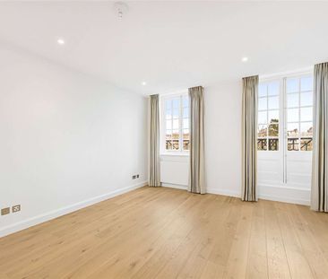 Newly refurbished duplex apartment on Sloane Street - Photo 2