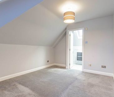 2 bed Flat for rent - Photo 4