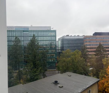 Olof af Acrels väg, Solna - Photo 1