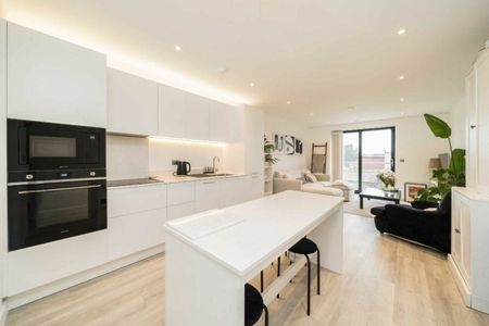 East Road, Wimbledon, SW19 - Photo 2