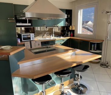 Location Appartement 4 pièces 98m² SALLANCHES 74700 - Photo 6