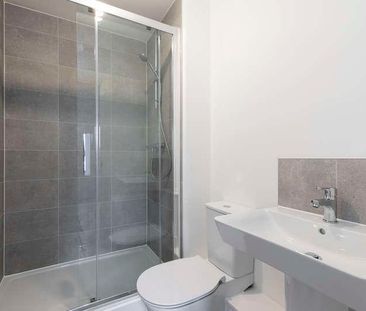 Ridge Close, Cheltenham, GL52 - Photo 6