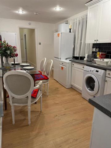 6 bedroom house share to rent - Photo 4