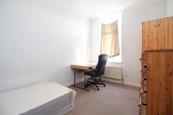 Alma Road,Southampton - Photo 1