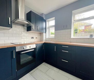 2 bedroom semi-detached house to rent - Photo 4