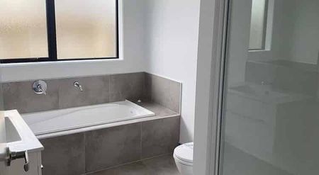 Modern 3BR Townhouse in Tuakau - Photo 5