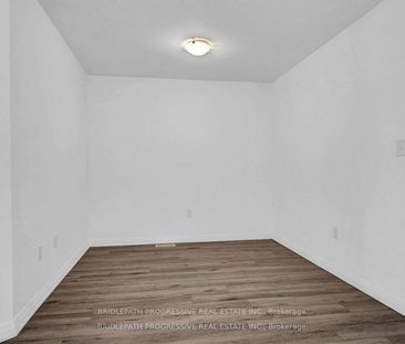 For Lease - 22 Alaskan Heights, Barrie, Ontario - Photo 5