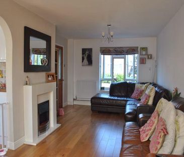 2 bedroom end of terrace house to rent - Photo 1