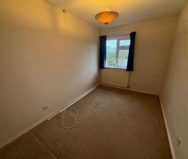 4 bedroom detached house to rent - Photo 5