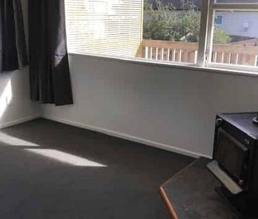10 Barnfield Place, Glendene - Photo 5
