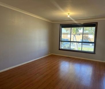 LOVELY 3 BEDROOM HOME - Photo 1