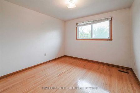 For Lease - 4395 Castlemore Road, Brampton, Ontario - Photo 4