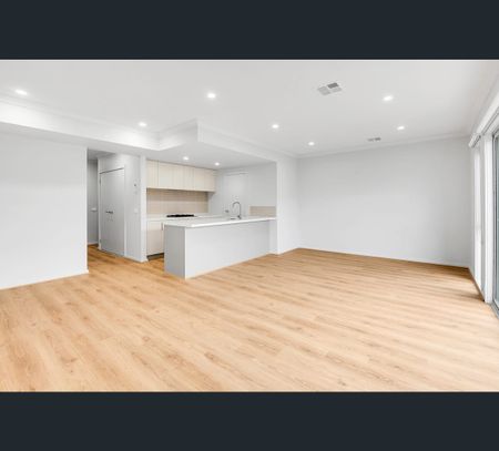 4 Dussehra St, Kalkallo, Vic 3064 - Photo 2