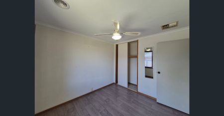 Solid, Warm & Inviting, Family Home - Photo 2