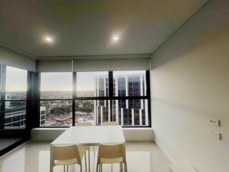 4 Finch Dr, Sydney - Photo 2