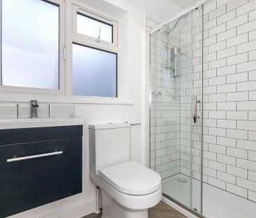 Studio to rent - Photo 6