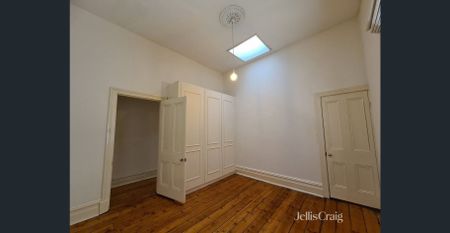 Victorian Living - Photo 2