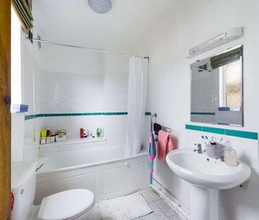 Clarendon Road, Hove, BN3 - Photo 2