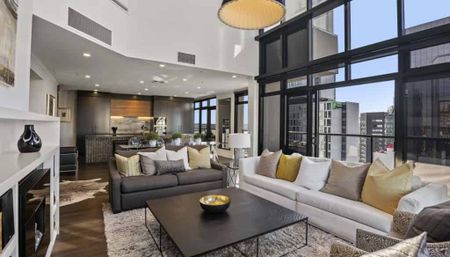 New York Style Penthouse Luxury - Photo 4