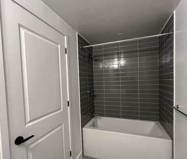 For Lease - 2343 Khalsa Gate Unit# 212, Oakville, Ontario - Photo 6