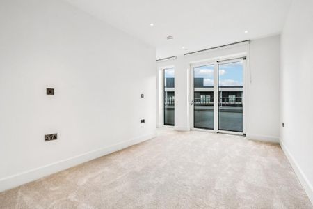 3 bedroom flat to rent - Photo 3