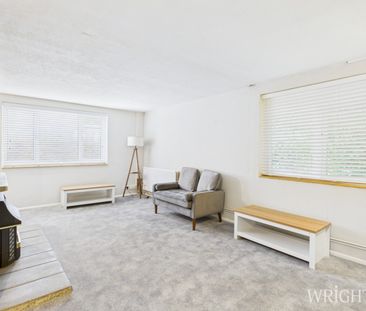 5 bedroom House - Roe Green Close, Hatfield - Photo 6