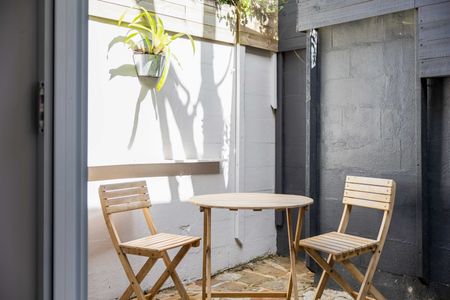 13 Steel Street, Surry Hills NSW 2010 - House For Rent | Domain - Photo 5