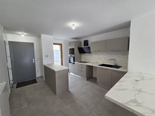 Location Appartement 3 pièces 67m² BASSENS 73000 - Photo 1