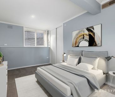 Exceptional Family Home - Photo 2