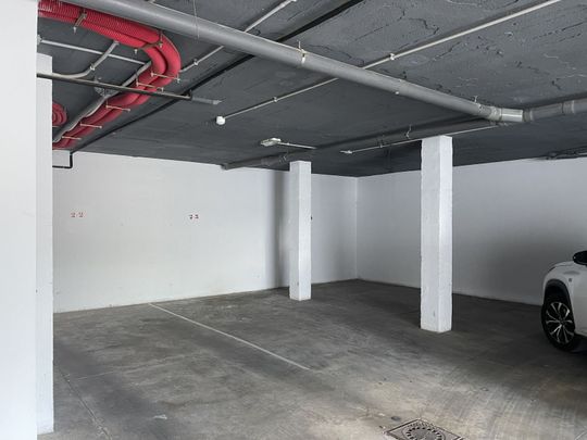 Middle Floor Apartment in El Paraiso - Photo 1