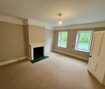 4 bedroom barn conversion to rent - Photo 1