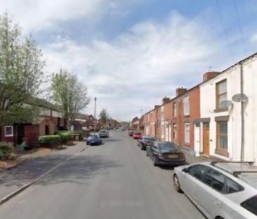 DOULTON STREET ST. HELENS - Photo 1