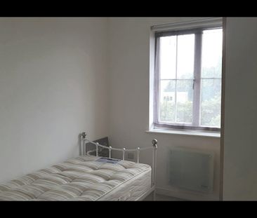 2 Bed Flat, Waggon Road, LS10 - Photo 5