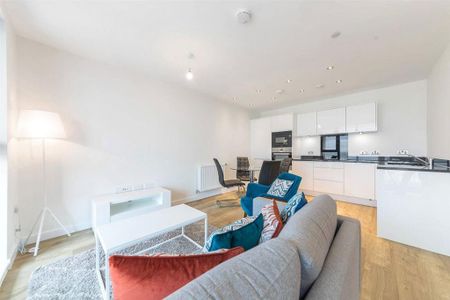 2 bedroom flat to rent - Photo 2